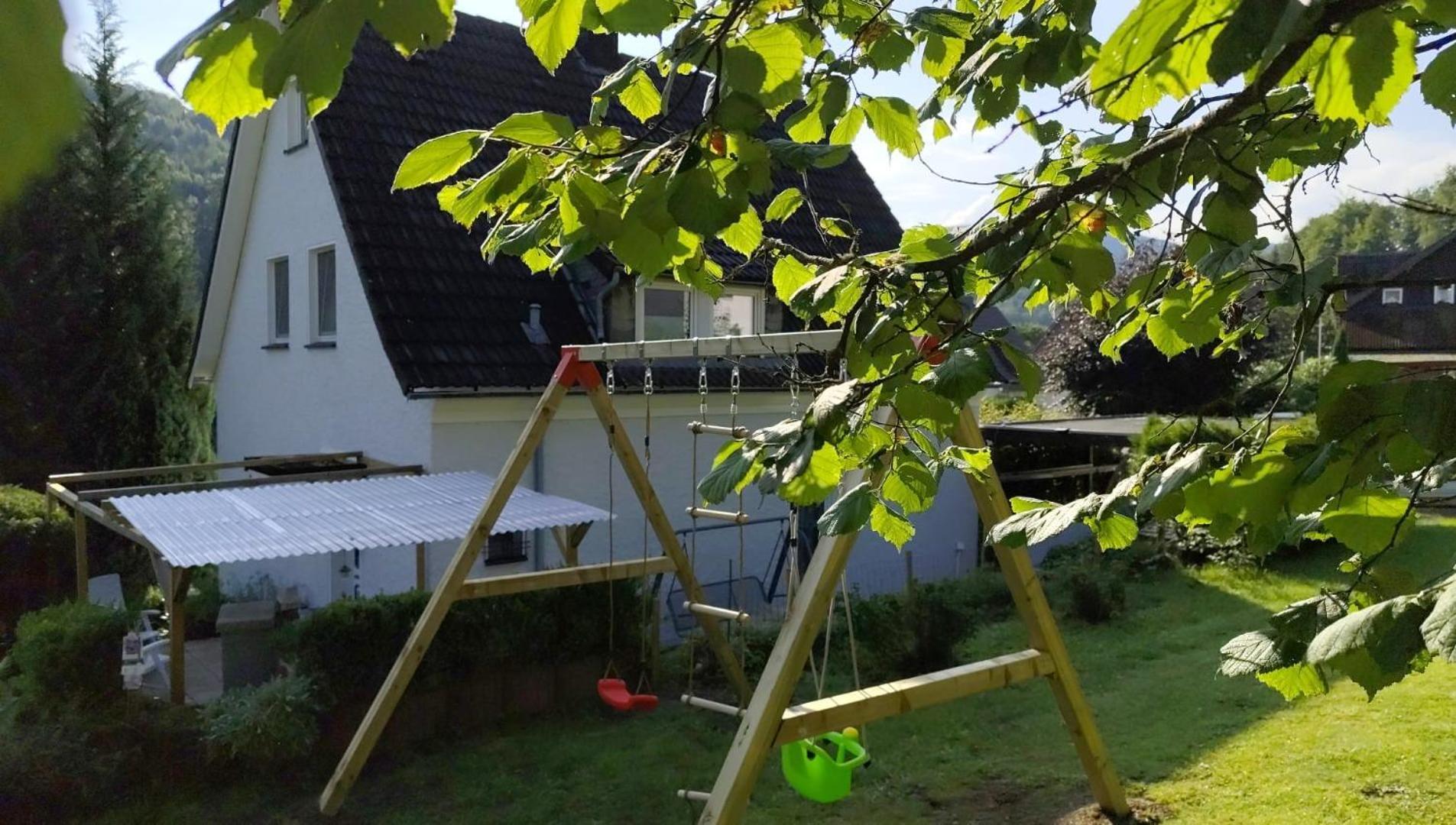 Yalet Ferienhaus 2 Appartementen Vlakbij Willingen Brilon-Wald Luaran gambar