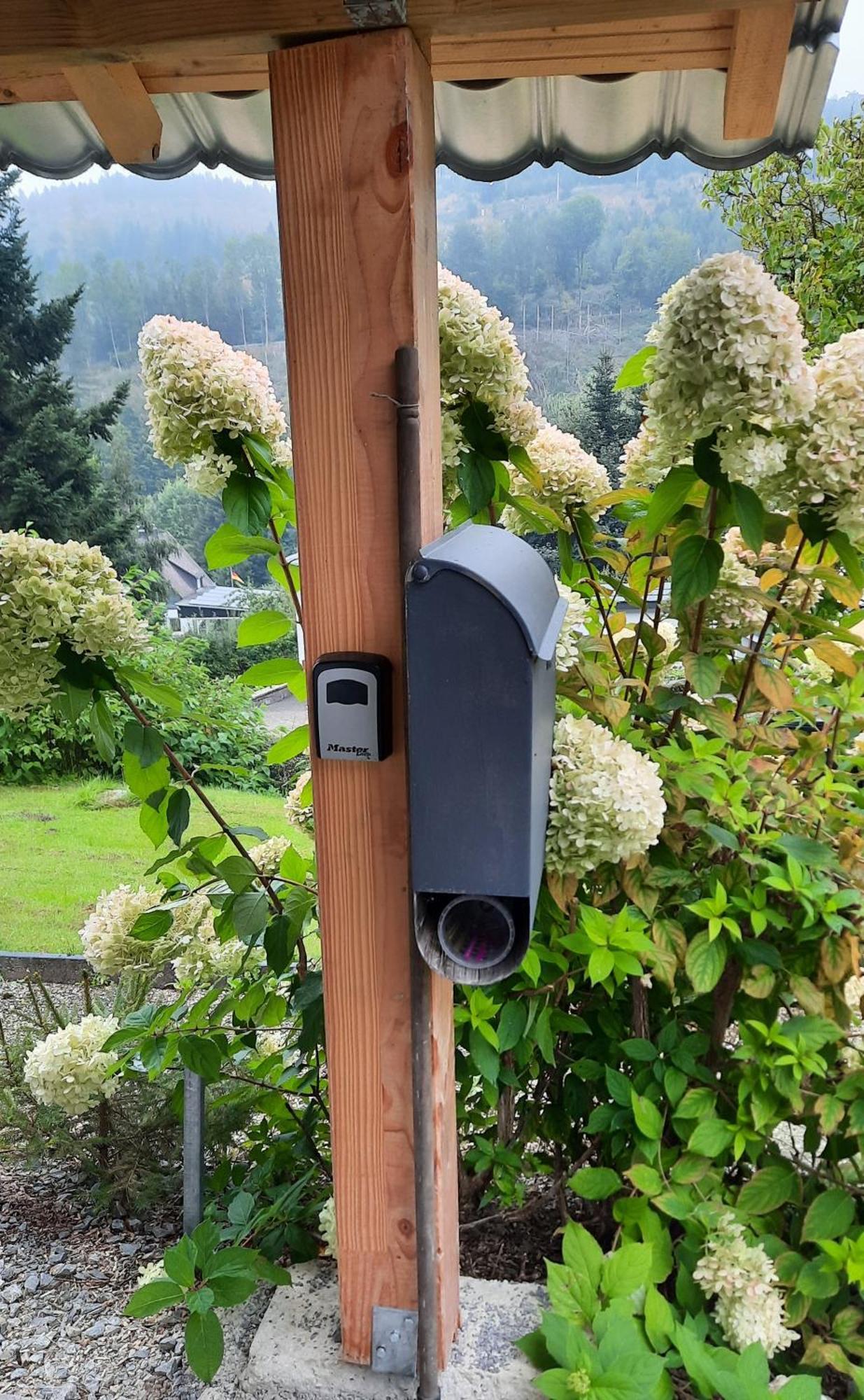 Yalet Ferienhaus 2 Appartementen Vlakbij Willingen Brilon-Wald Luaran gambar